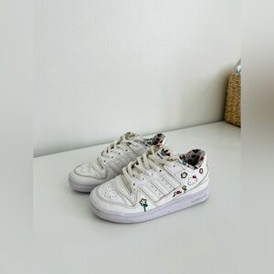 Adidas hello kitty forum low sneakers
